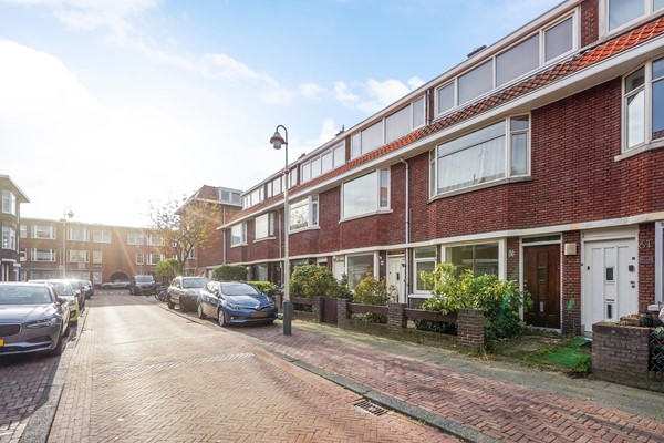 Medium property photo - Van den Berghstraat 65, 2522 ZN Den Haag
